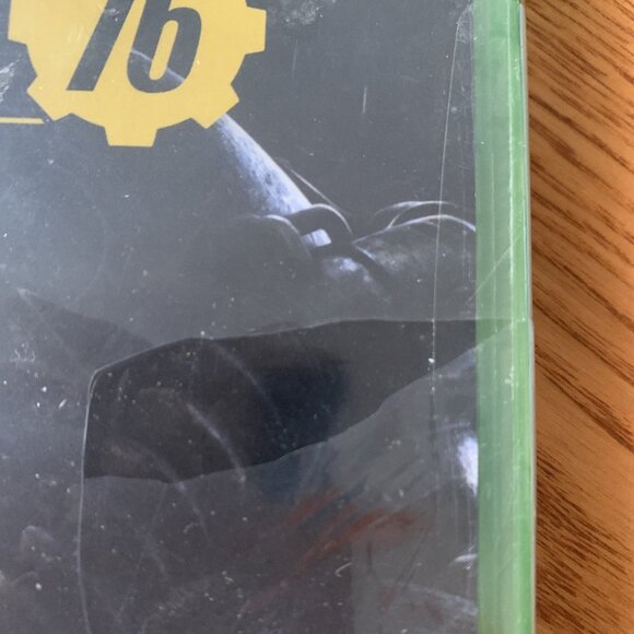 Fallout 76 (Microsoft Xbox One, 2018) Hole in Shrink Wrap Like New Sealed - Picture 3 of 5
